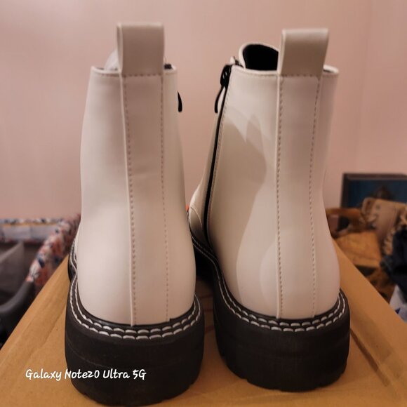 NIB Dunes White Coltrane Lace Up Bootie Sz 8.5 - Picture 4 of 11